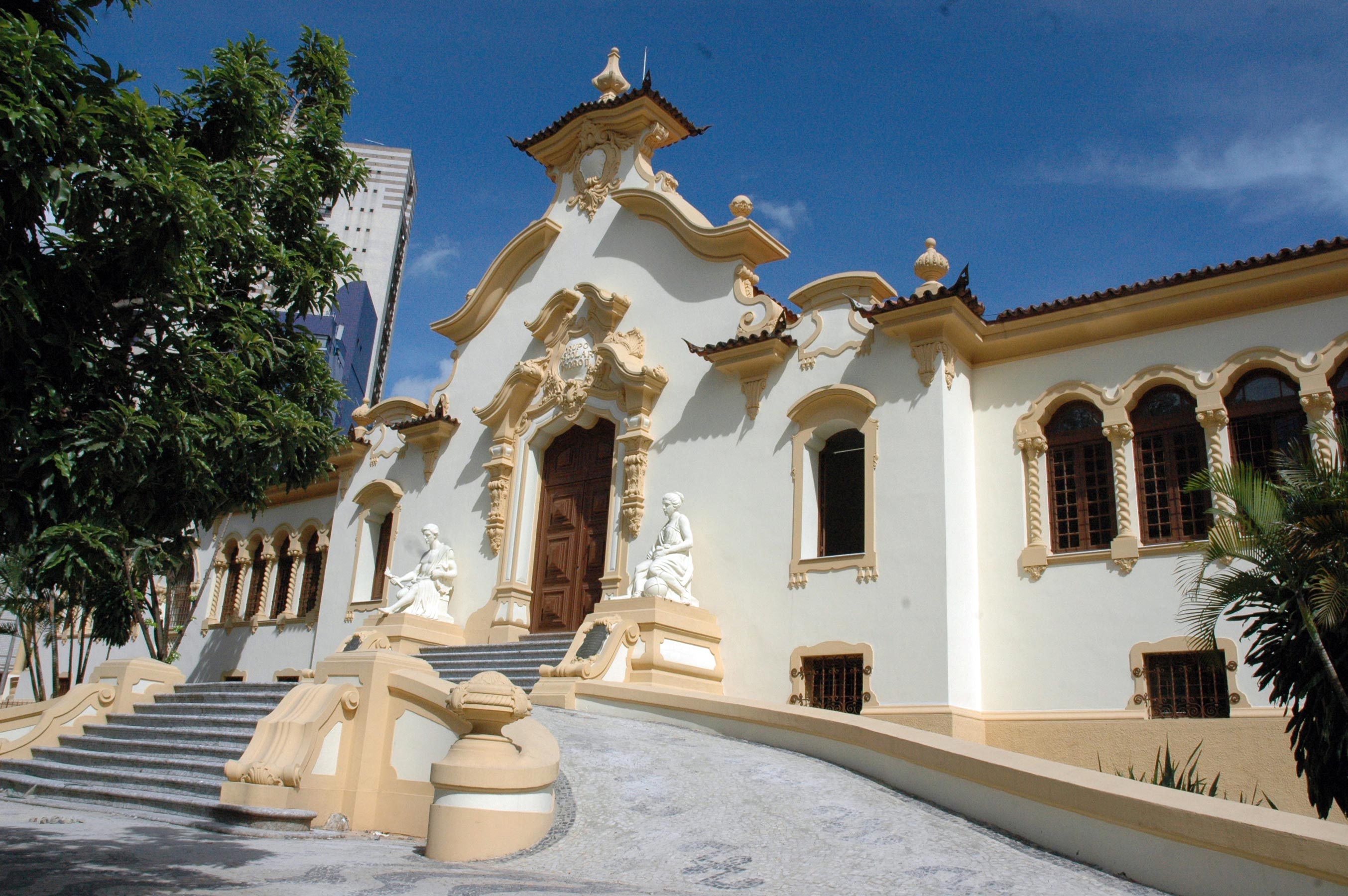 Edifício da Escola Estadual Pedro II - Belo Horizonte