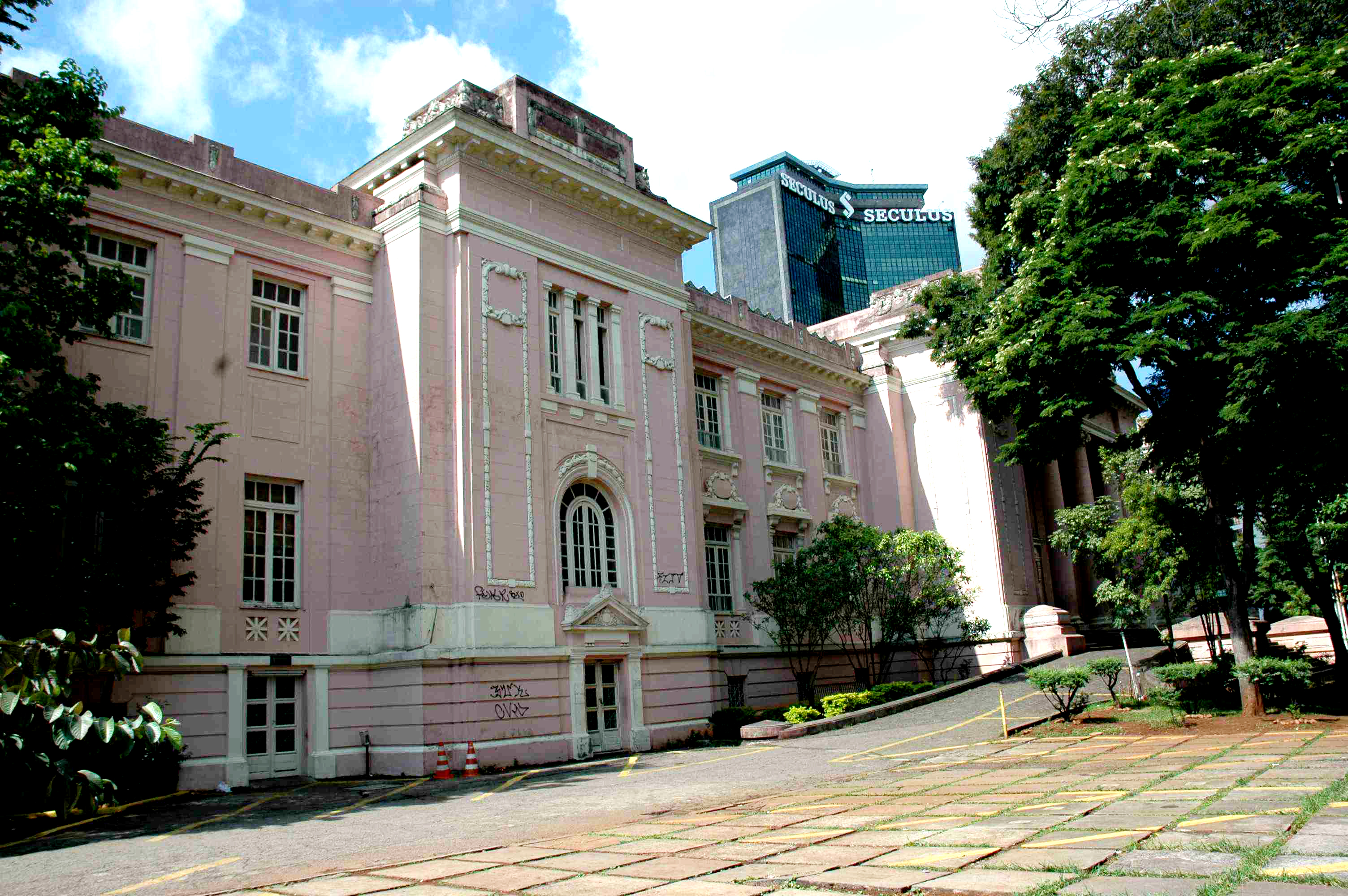 Edifício do Instituto de Educação de Minas Gerais - Belo Horizonte