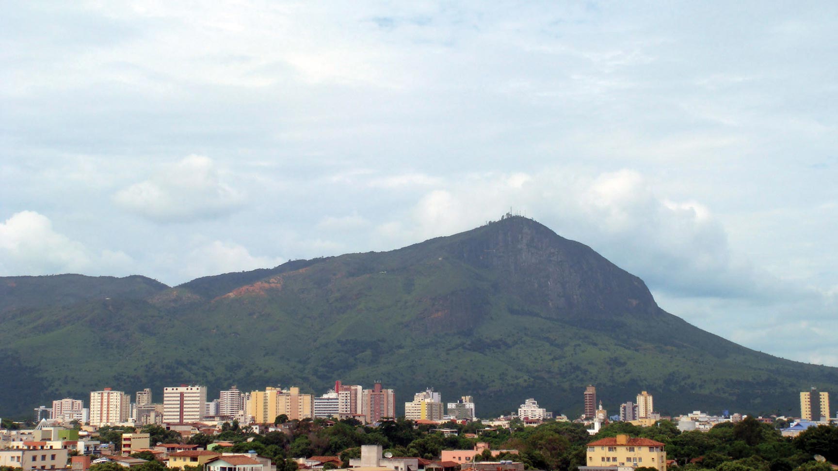 Pico do Ibituruna - Governador Valadares