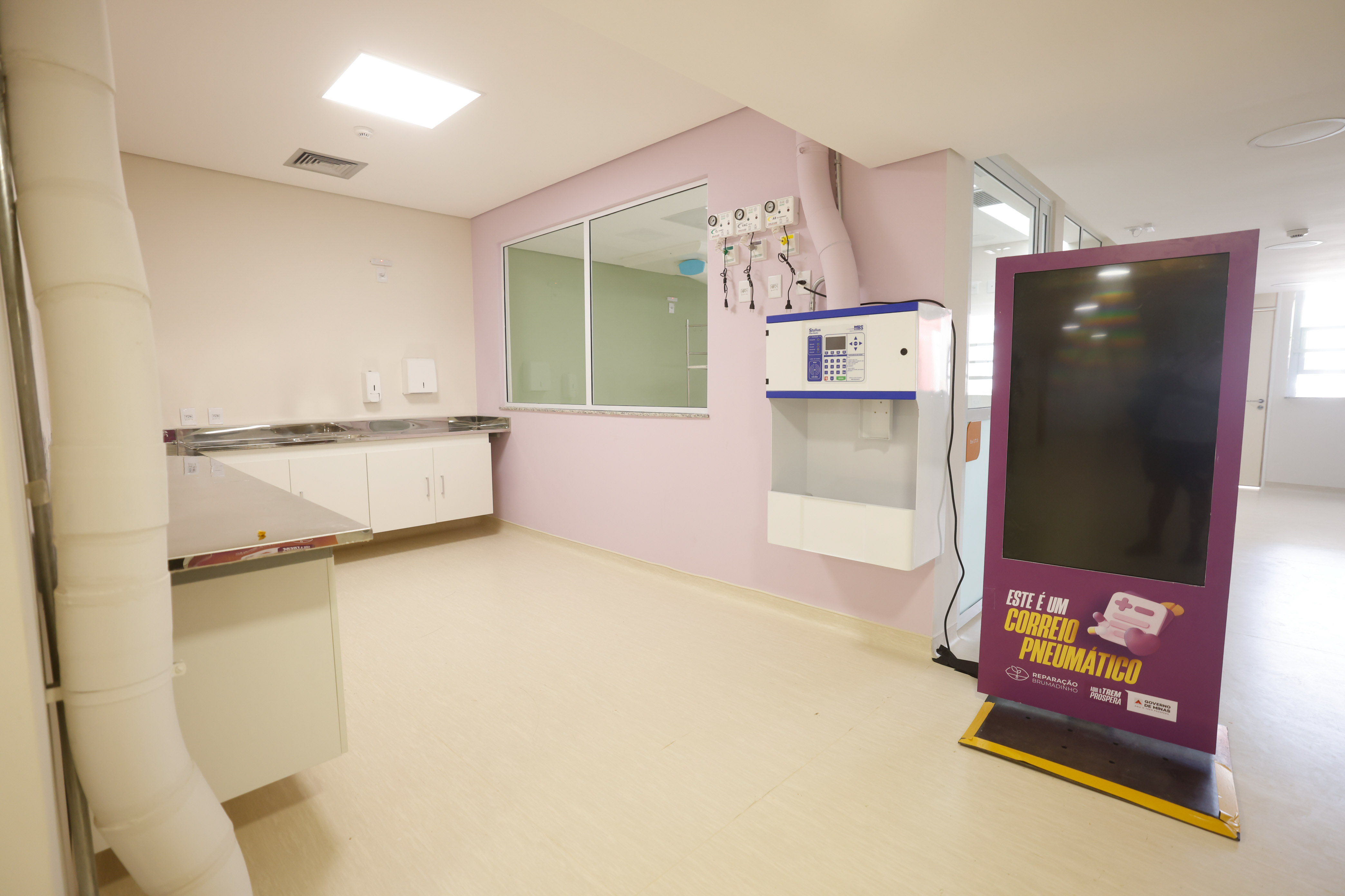 Entrega das obras do Hospital Regional de Teófilo Otoni