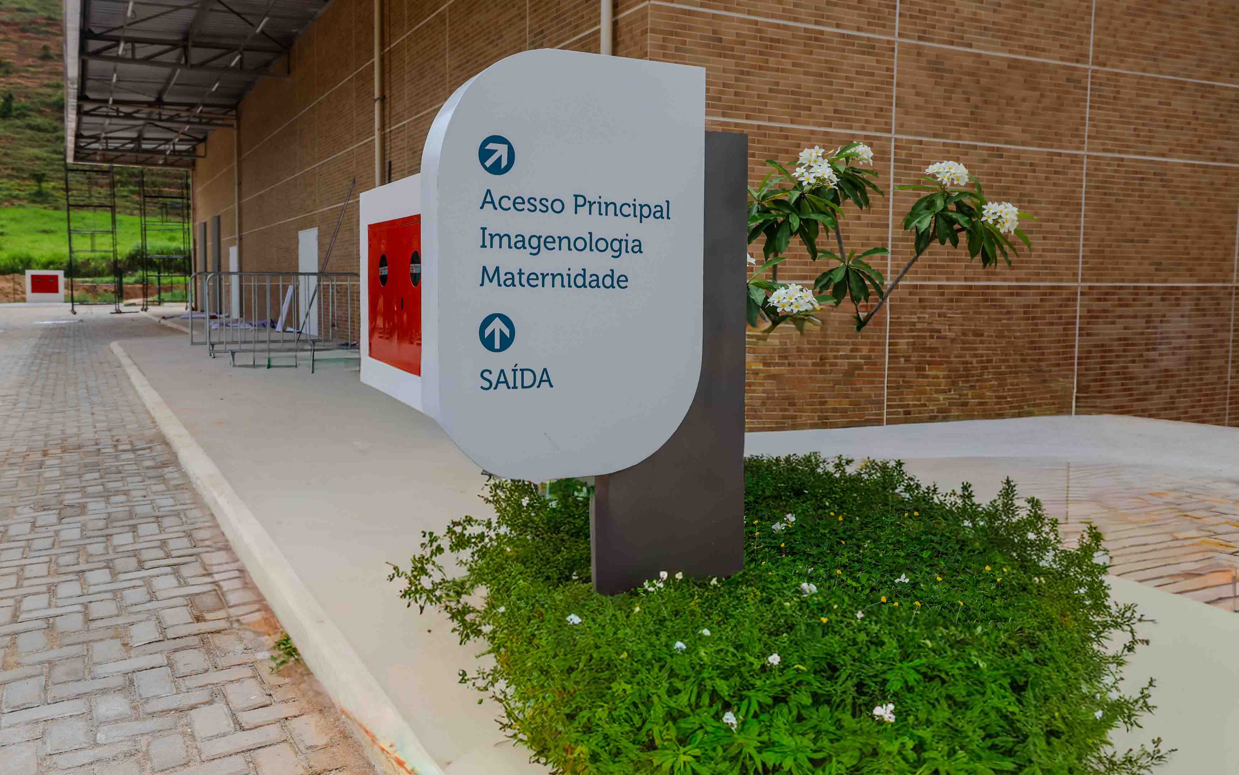 Entrega das obras do Hospital Regional de Teófilo Otoni