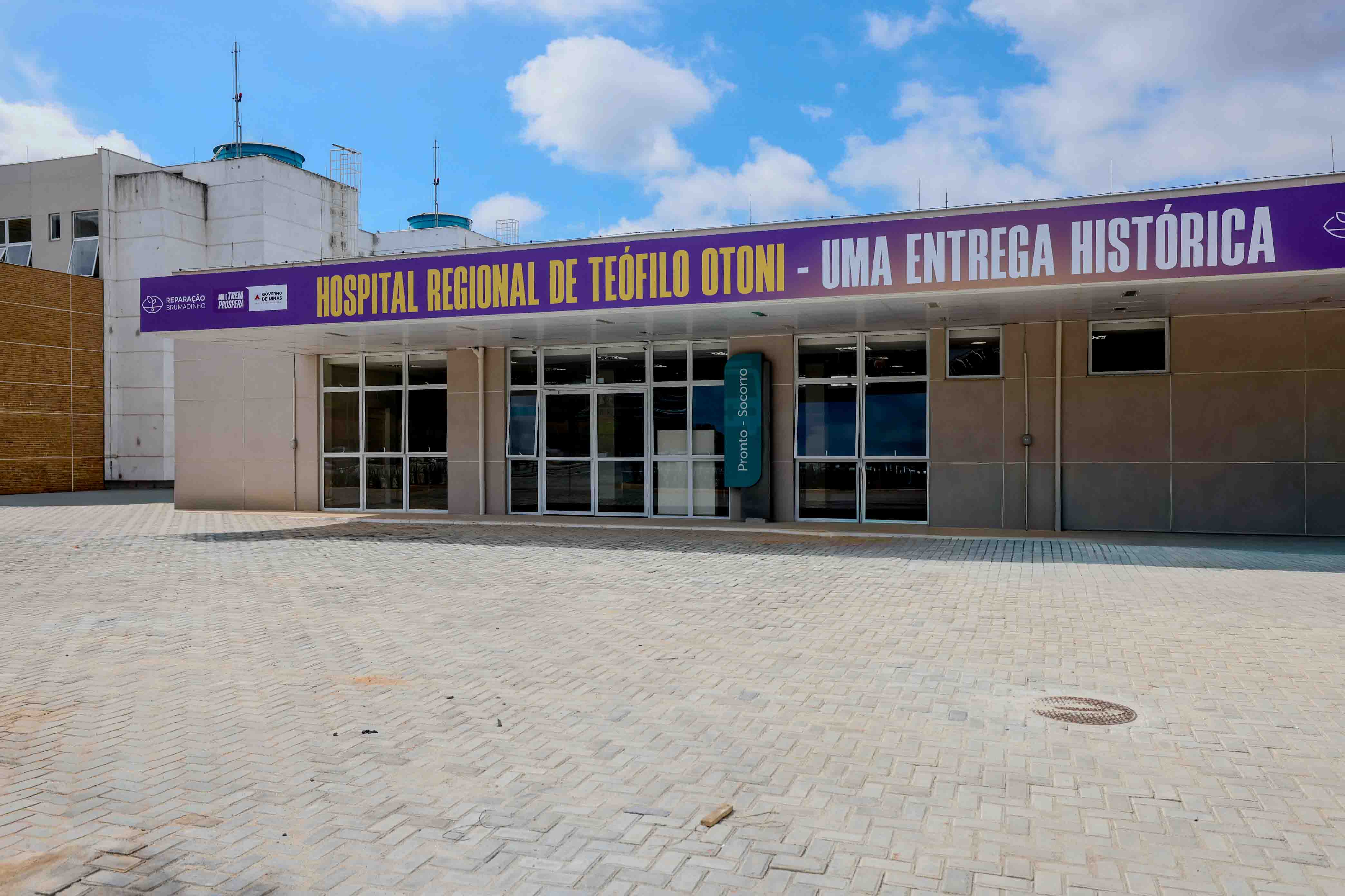 Entrega das obras do Hospital Regional de Teófilo Otoni