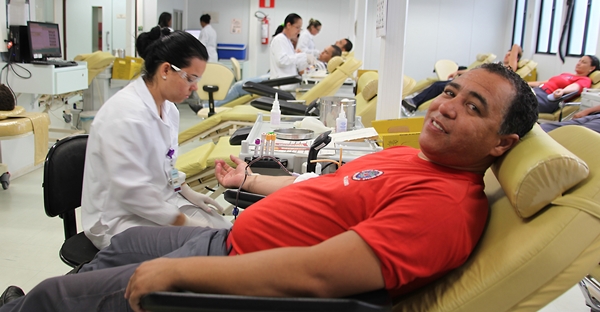 Hemominas comemora o Dia Mundial do Doador de Sangue e trabalha para ampliar o número de colaboradores