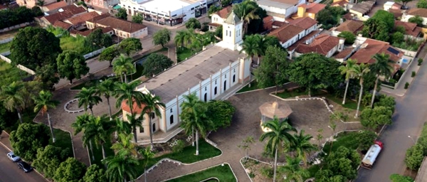 População do Território Central recebe ações e serviços da nova etapa dos Fóruns Regionais de Governo