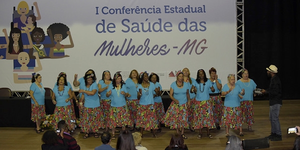 Democracia e saúde entram em pauta na estreia da Conferência Estadual de Saúde das Mulheres