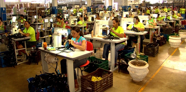 Polo calçadista mineiro é destaque nacional na geração de empregos