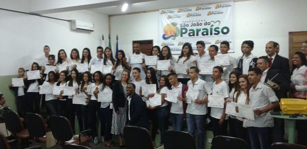 Sedese certifica mais 140 jovens nos cursos de Competência para o Trabalhador