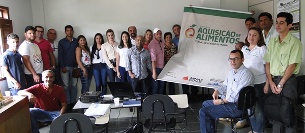Governo de Minas Gerais capacita gestores para atender agricultura familiar