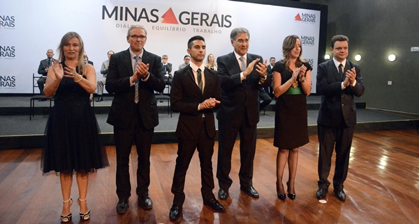 Governador participa da formatura de 91 investigadores da Polícia Civil de Minas Gerais