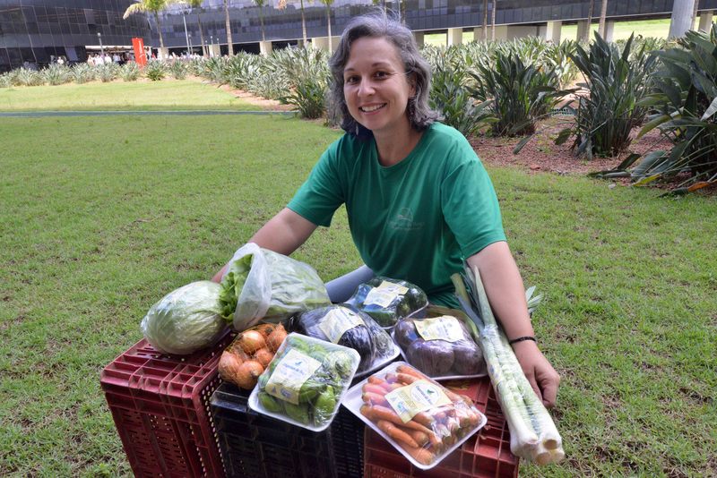 Governo do Estado reforça apoio à agricultura familiar e estimula feiras para geração de renda