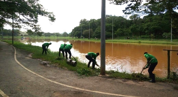  Jardinagem de praças e parques de Montes Claros é realizada por detentos do Presídio Alvorada