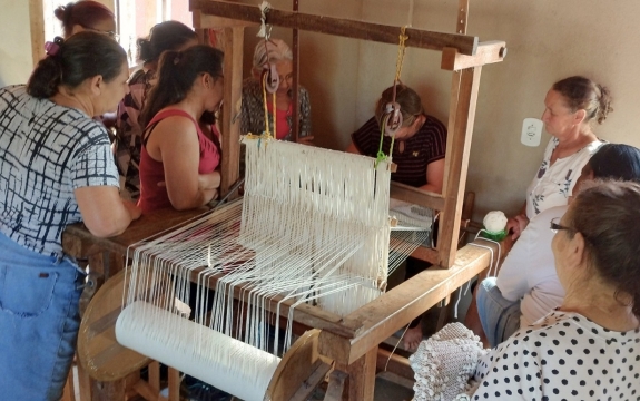Ao todo, 17 tecelãs de quatro comunidades rurais terão seus trabalhos expostos