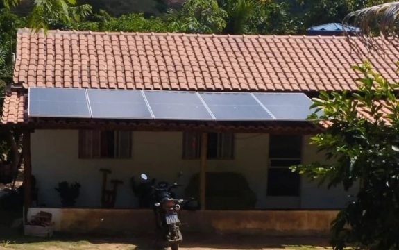 Usina fotovoltaica Emater