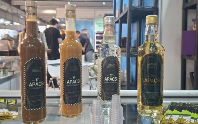 A participação de Minas Gerais na feira dialoga com a relevância do estado na cadeia produtiva da cachaça