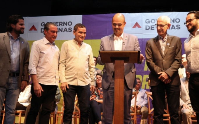Governo de Minas transfere capital para Governador Valadares e anuncia R$ 2,8 bilhões do Acordo do Rio Doce para região atingida por rompimento de barragem