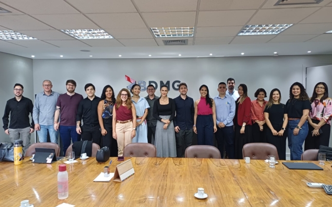 Reunião de representantes do Governo de Minas e compromitentes dos acordos de Mariana e Brumadinho