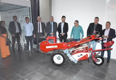 Foto mostra os equipamentos adquiridos pela Emater-MG com recurso de emenda parlamentar estadual