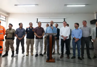Governo de Minas cria comitê de enfrentamento ao El Niño e anuncia distribuição de água potável a municípios afetados pela seca