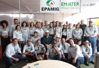 Equipe da Emater-MG na Feragro em Capelinha