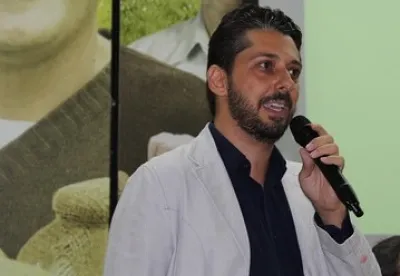 Foto mostra o novo vice-presidente da Asbraer, Otávio Maia