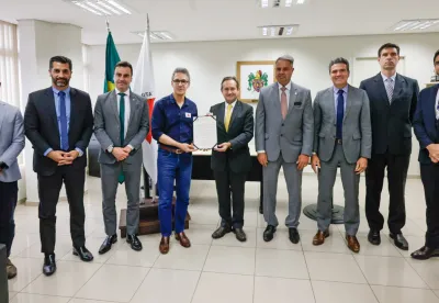 Foto acordo Pátio Zerado