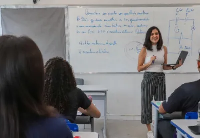 Governo de Minas nomeia 278 novos servidores para reforçar a rede estadual de educação