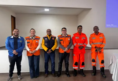 Palestra de combate a incêndios florestais em Serrania