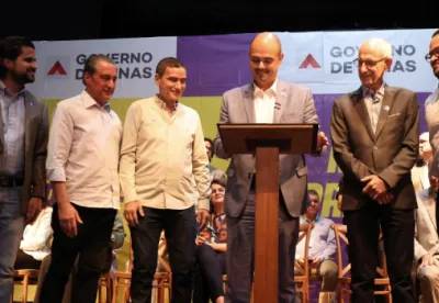 Governo de Minas transfere capital para Governador Valadares e anuncia R$ 2,8 bilhões do Acordo do Rio Doce para região atingida por rompimento de barragem