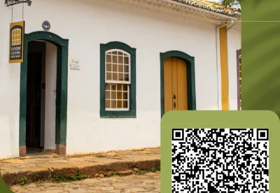 Foto Rua Direita em Tiradentes e QR Code