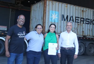 Foto da equipe que atuou na exportação do café com o Selo Verde