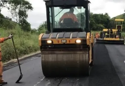 Rodovia MG-409, no Vale do Mucuri, recebe recuperação funcional