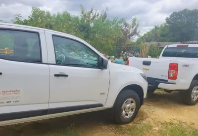 Caminhonete recebida em Esmeraldas