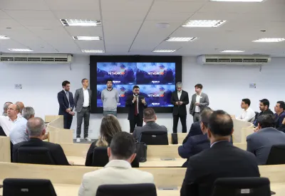 Reunião entre compromitentes do acordo de reparação e prefeitos