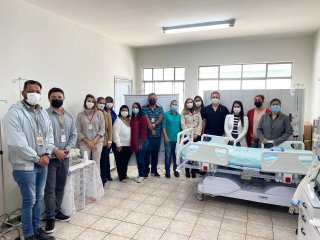 Entrega de equipamentos para sala de urgência - Esmeraldas - Junho de 2022