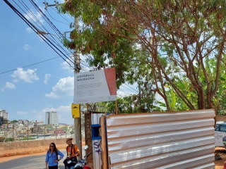 Placa de obra da Biofábrica Wolbachia