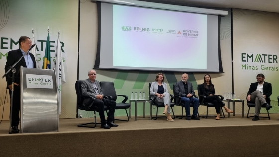 A proposta de evento foi promover um intercâmbio de experiências e debater uma possível cooperação tecnológica