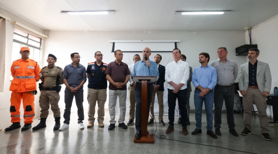Governo de Minas cria comitê de enfrentamento ao El Niño e anuncia distribuição de água potável a municípios afetados pela seca