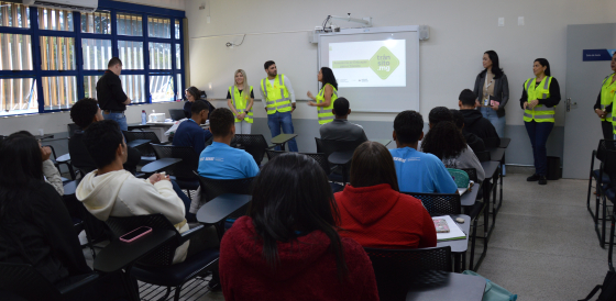 CET-MG realiza palestras pedagógicas para futuros habilitados