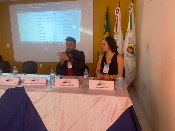 Reunião com prefeitos em São José do Goiabal