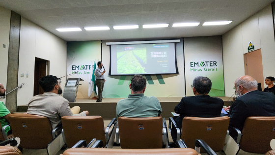 Apresentação do portfólio da Emater no Auditório da Empresa aos parlamentares