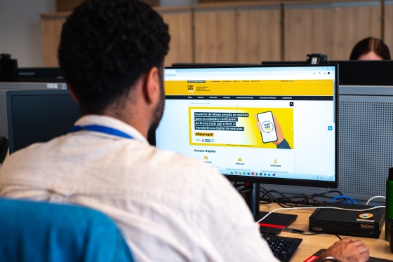 Governo de Minas digitaliza mais uma etapa da transferência de veículos para simplificar a regularização de pendências