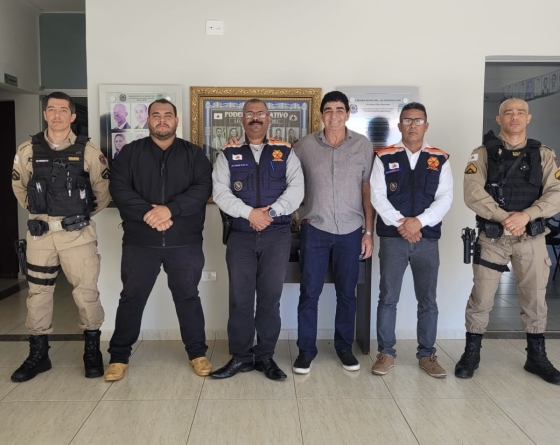 CEDEC em Medeiros para a implantação de COMPDEC