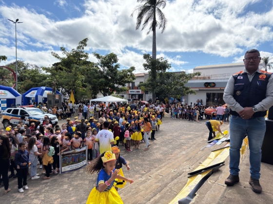 Passeata do Dia Nacional de Combate ao Abuso e à Exploração Sexual de Crianças e Adolescentes em Coração de Jesus