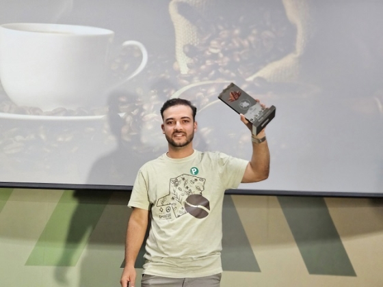  João Pedro cultiva café em uma área de 20 hectares, com assistência da Emater-MG