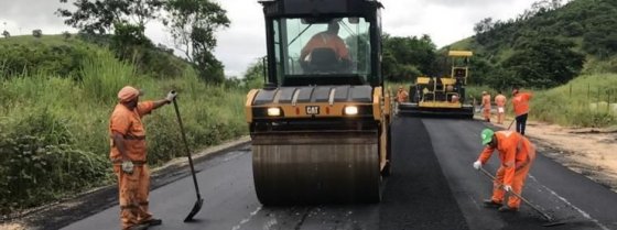 Rodovia MG-409, no Vale do Mucuri, recebe recuperação funcional