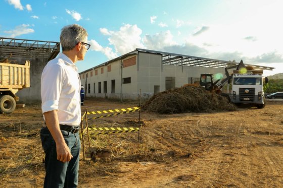 Governador no Hospital Regional de Teófilo Ontoni