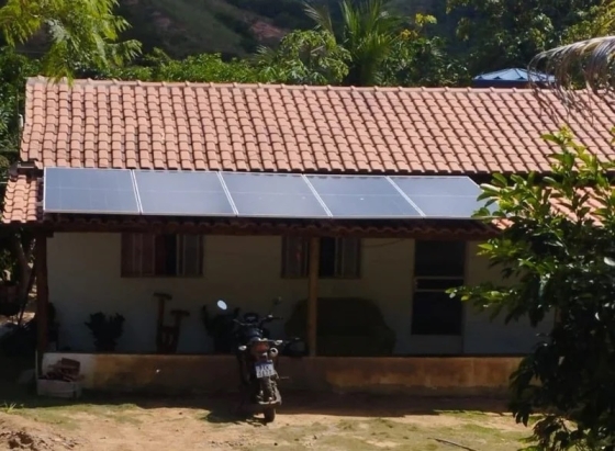 Usina fotovoltaica Emater