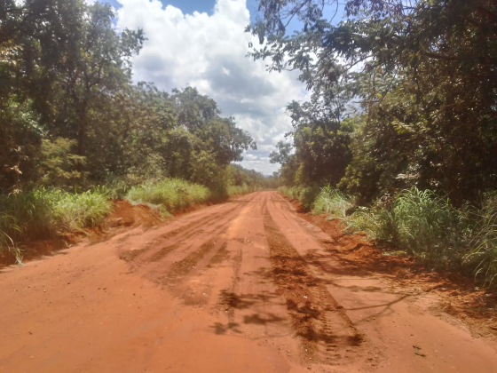 Estrada em Felixlândia que vai receber pavimentação