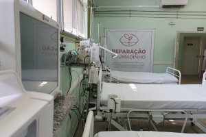 Entrega de equipamentos para sala de urgência em Brumadinho