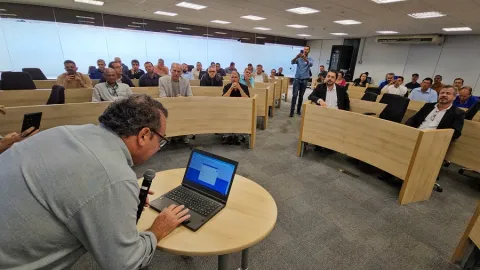 A assinatura dos Acordos de de Cooperação Técnica deve beneficiar cerca de 1.600 famílias em 32 municípios, que passam a ter acesso a crédito e políticas públicas